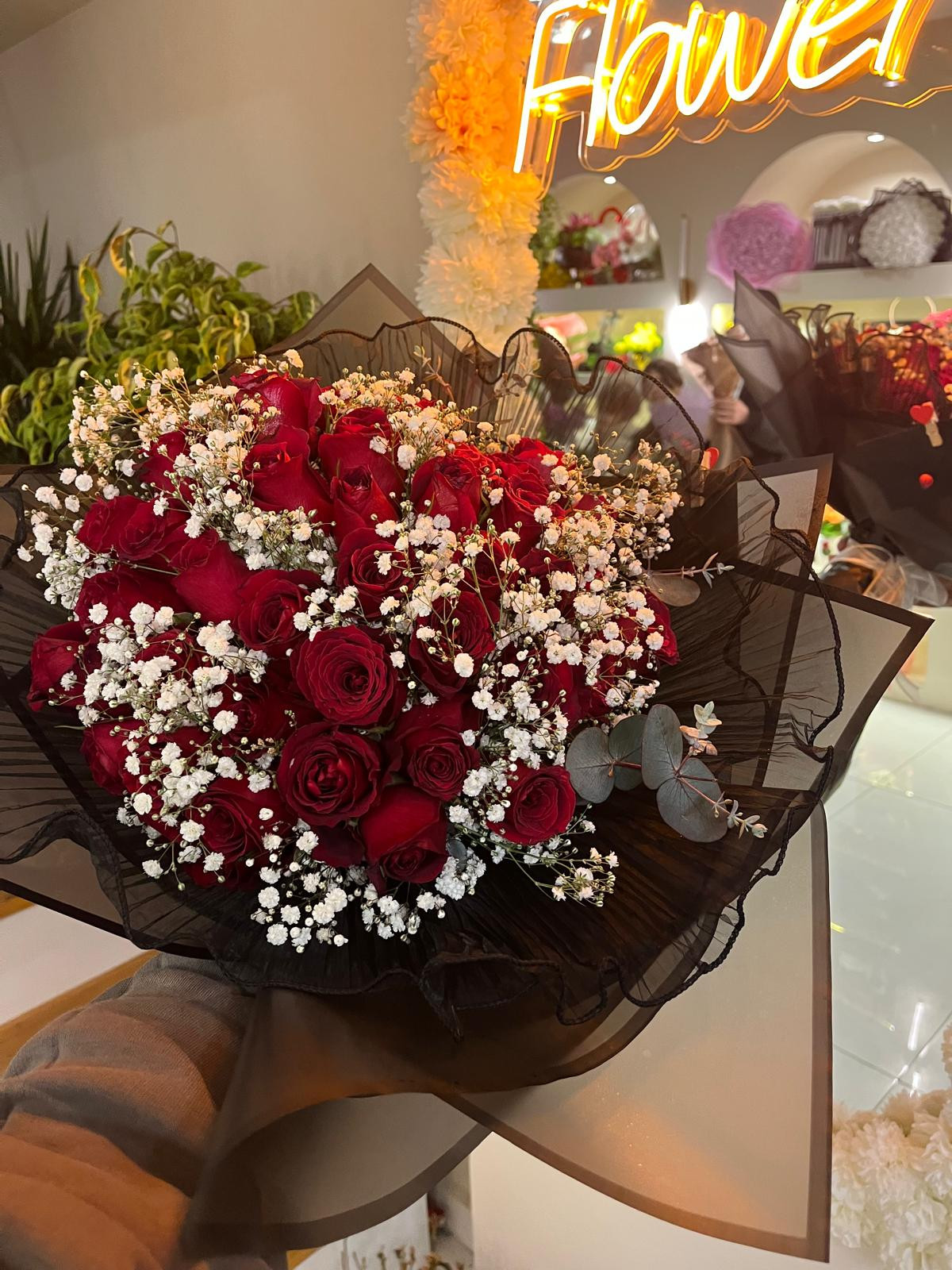 Siyah Tül Detaylı 40 Kırımızı gül buketi küçük resim 2