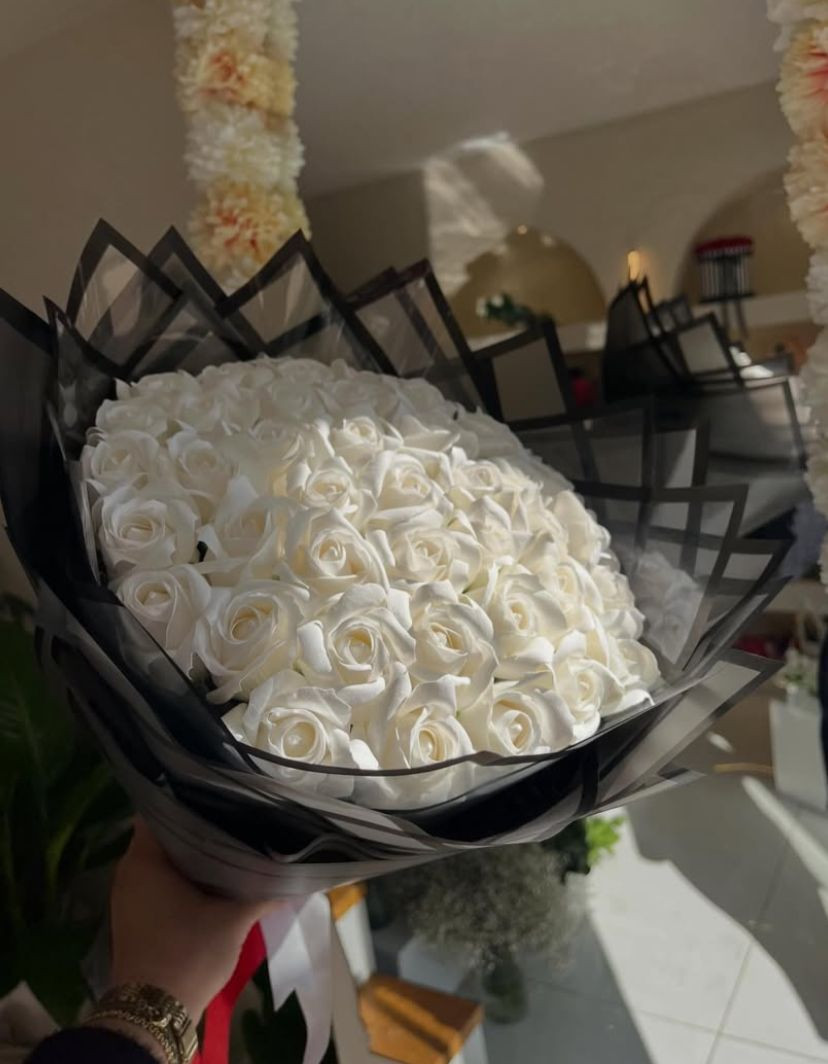41 Beyaz Gül İsteme Buketi