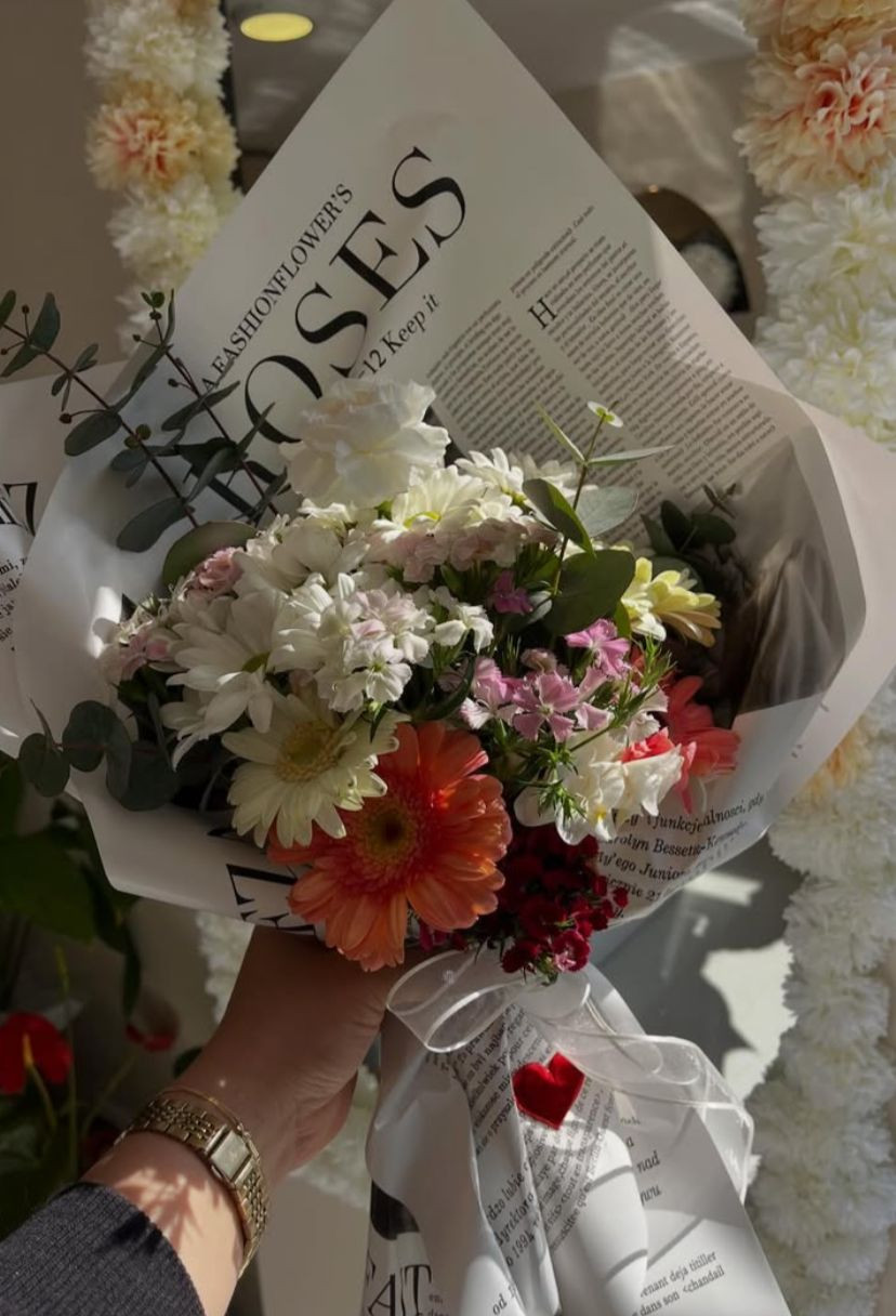 Karışık Mevsim Çiçek Buketi